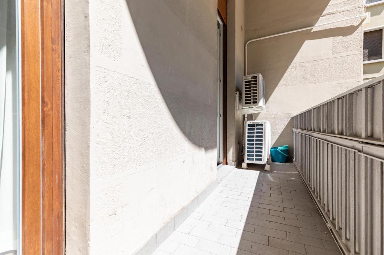 Minerva - 1 Bedroom Apartment Two Steps From Milano Centrale Exterior photo